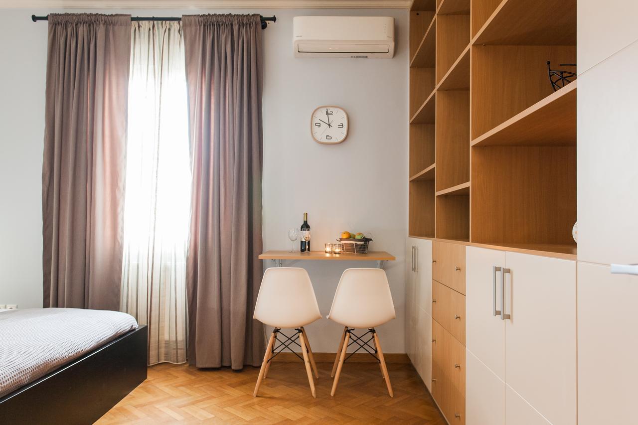 Syntagma Square Apartments By Livin Urbban Афины Экстерьер фото
